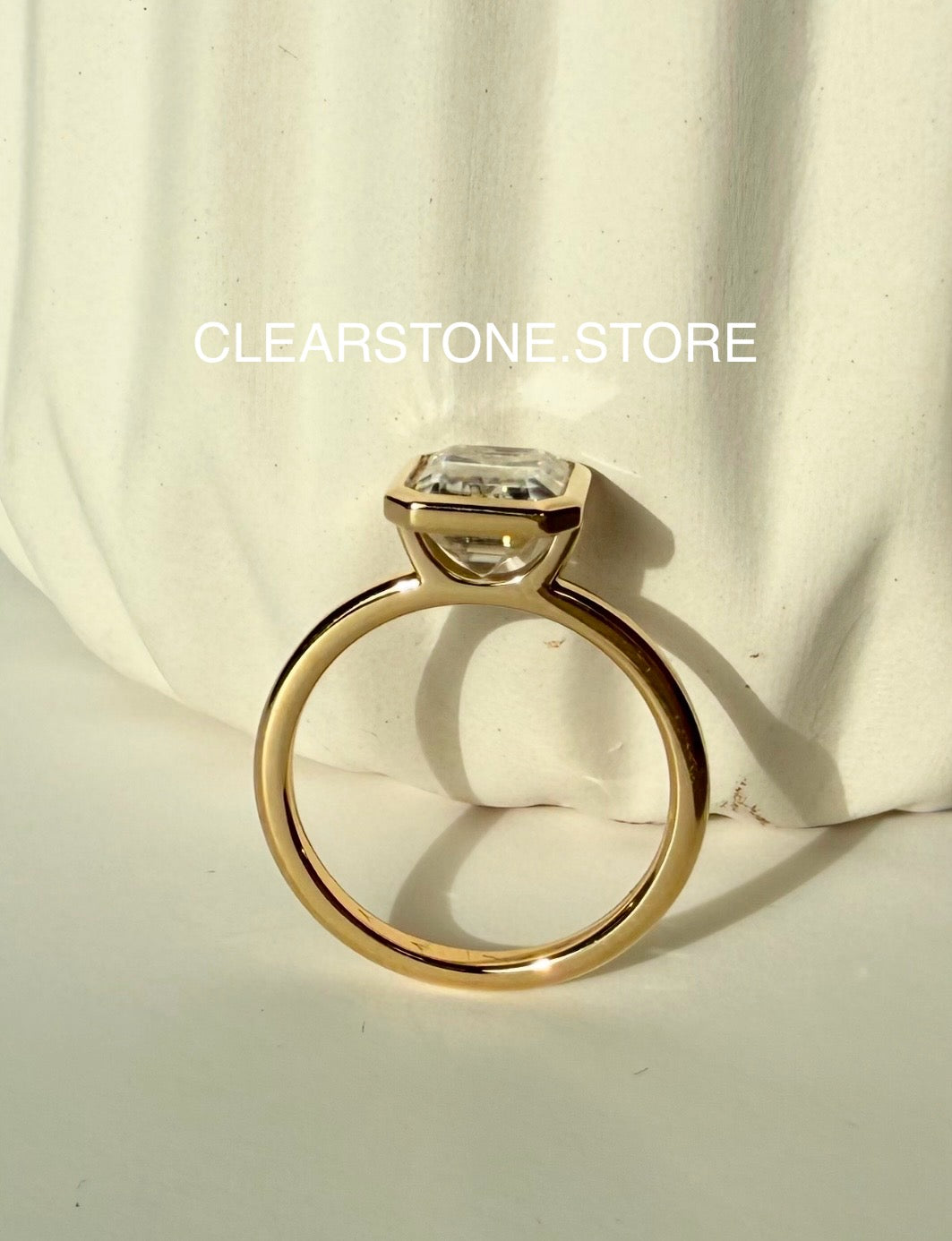 14K YG THE CLAUDIA (EMERALD, 3 Carat) SIZE: 6.5