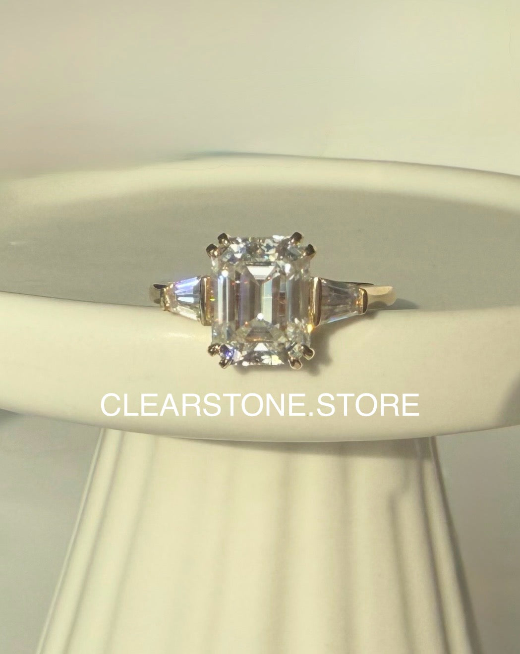 14K YG THE SARAI (EMERALD, 3 Carat) SIZE: 6.5