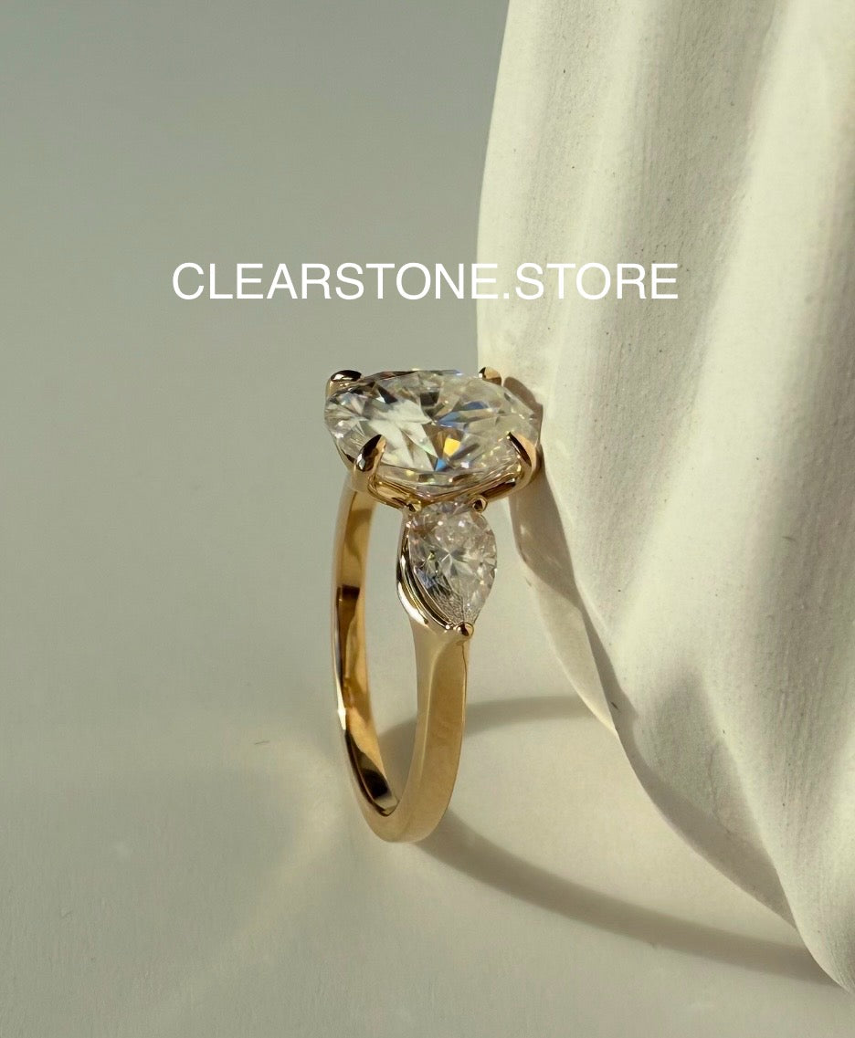 THE DELILAH (Oval, 3 Carat) Lab Diamond