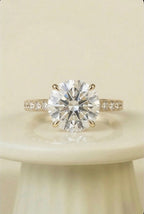The Eva Pear Lab Diamond