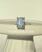 THE EDEN (EMERALD, 3 Carat) LAB DIAMOND