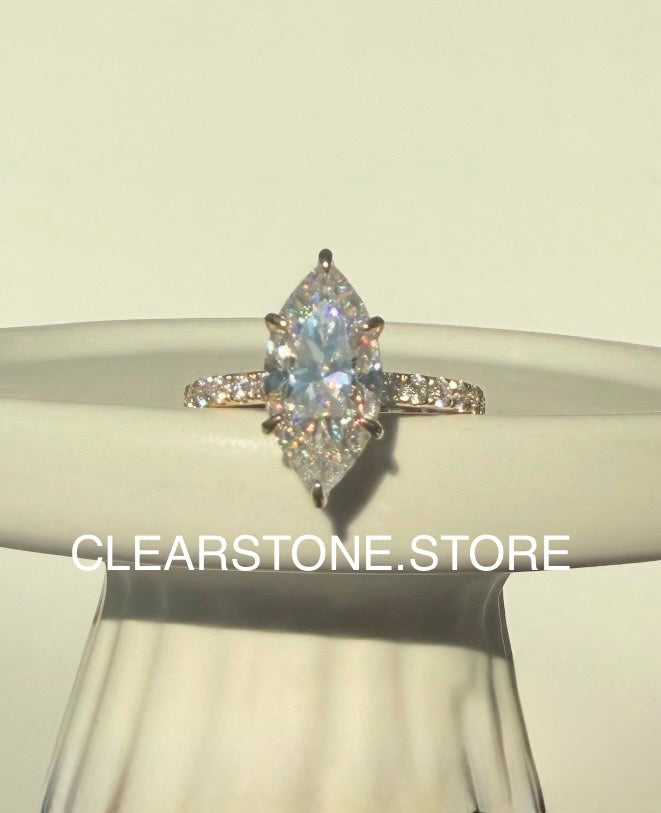 THE IRIS (MARQUISE, 3 Carat)