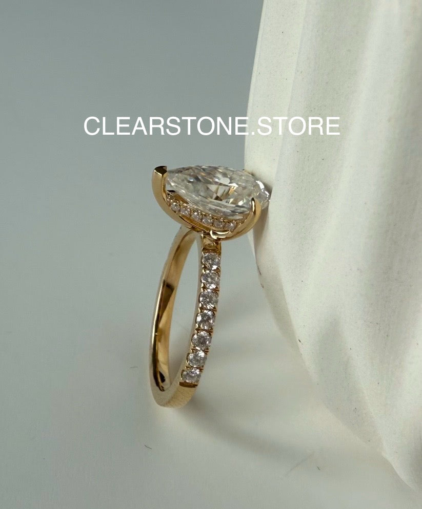 THE EVA (PEAR, 3 Carat)